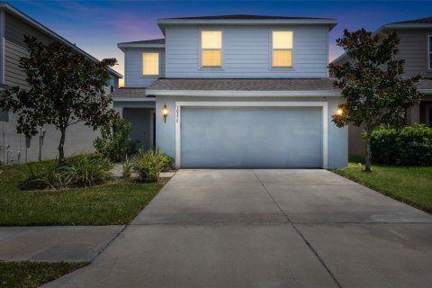 Casa en venta en Land O' Lakes, Florida, 4 dormitorios, 224.54 m2 № 1919874 - foto 2