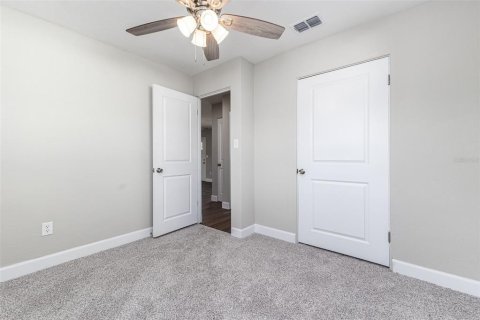 Villa ou maison à vendre à Auburndale, Floride: 3 chambres, 93.65 m2 № 1516578 - photo 12