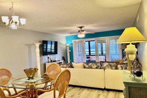 Condo in Punta Gorda, Florida, 2 bedrooms № 2111254 - photo 15