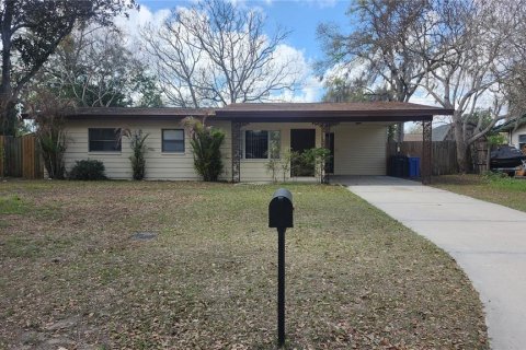 House in Brandon, Florida 3 bedrooms, 112.41 sq.m. № 2232914 - photo 15