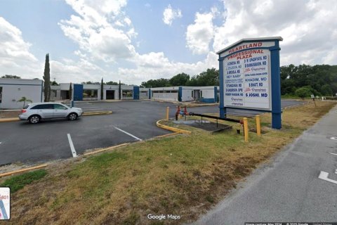 Commercial property in Sebring, Florida 3981.42 sq.m. № 2108655