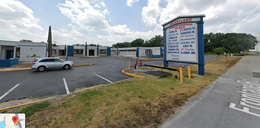 Immobilier commercial à Sebring, Floride 3981.42 m2 № 2108655