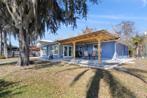 Villa ou maison à vendre à Astor, Floride: 2 chambres, 170.75 m2 № 2143921 - photo 22
