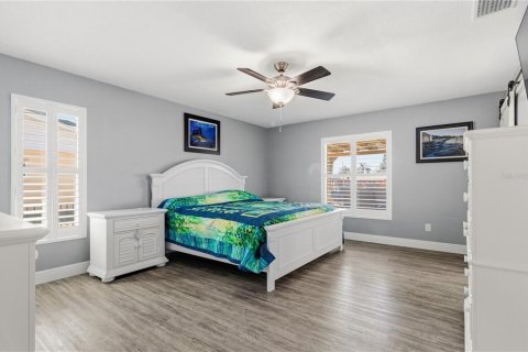 Villa ou maison à vendre à Astor, Floride: 2 chambres, 170.75 m2 № 2143921 - photo 30