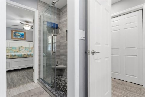 Villa ou maison à vendre à Astor, Floride: 2 chambres, 170.75 m2 № 2143921 - photo 27