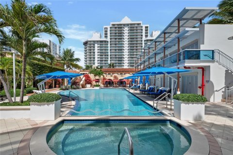Copropriété à vendre à Miami Beach, Floride: 3 chambres, 238.94 m2 № 1887598 - photo 28