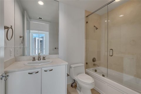 Copropriété à vendre à Miami Beach, Floride: 3 chambres, 238.94 m2 № 1887598 - photo 24