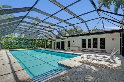 House in Miami Shores, Florida 3 bedrooms, 210.05 sq.m. № 2031195 - photo 10