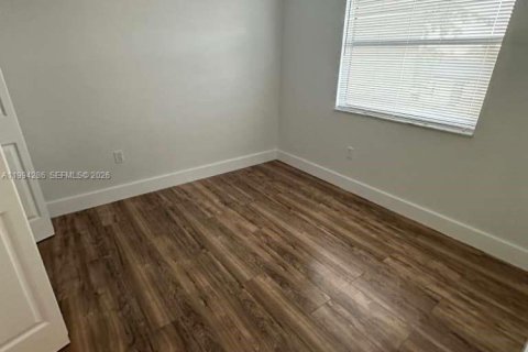 Condominio en venta en Pembroke Pines, Florida, 2 dormitorios, 73.11 m2 № 2055891 - foto 16