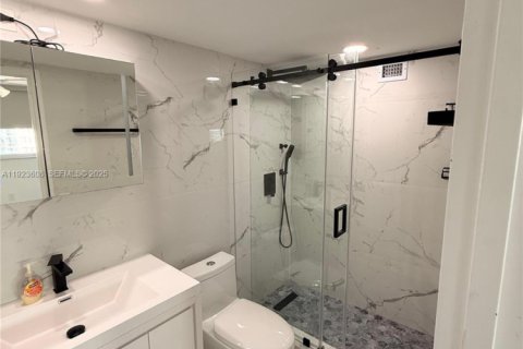 Copropriété à louer à Miami Beach, Floride: 1 chambre, 62.8 m2 № 1983610 - photo 21