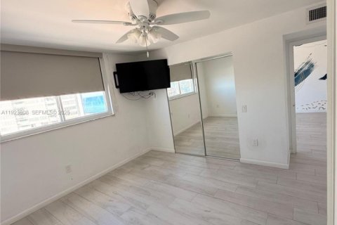 Copropriété à louer à Miami Beach, Floride: 1 chambre, 62.8 m2 № 1983610 - photo 19