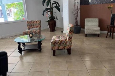 Copropriété à louer à Miami Beach, Floride: 1 chambre, 62.8 m2 № 1983610 - photo 22