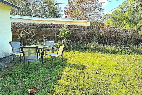 House in Pinellas Park, Florida 3 bedrooms, 99.03 sq.m. № 2114469 - photo 26