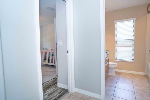 Casa en venta en Land O' Lakes, Florida, 4 dormitorios, 244.05 m2 № 2408569 - foto 28