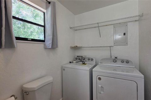 Villa ou maison à louer à Gainesville, Floride: 3 chambres, 103.68 m2 № 2322774 - photo 11
