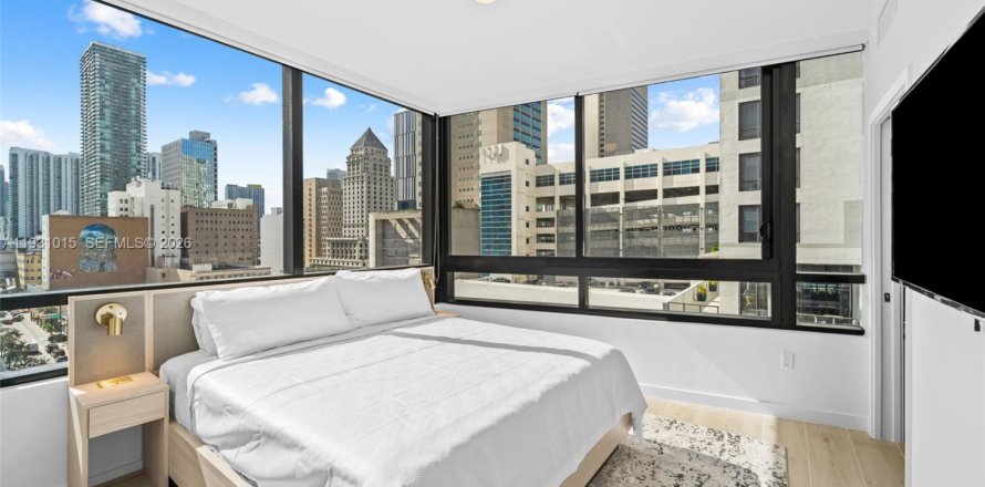 Condo in Miami, Florida, 2 bedrooms  № 1995071