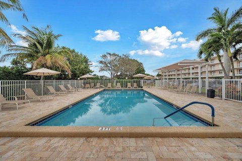 Condominio en alquiler en Jupiter, Florida, 2 dormitorios, 141.21 m2 № 1092279 - foto 1
