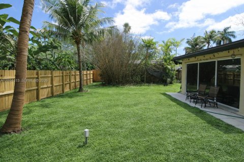 House in Fort Lauderdale, Florida 3 bedrooms, 139.17 sq.m. № 2069524 - photo 6