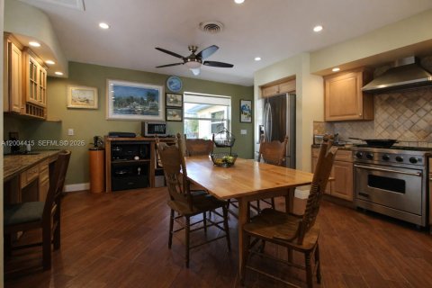 House in Fort Lauderdale, Florida 3 bedrooms, 139.17 sq.m. № 2069524 - photo 12