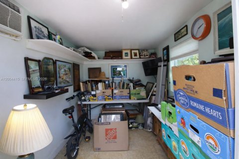 House in Fort Lauderdale, Florida 3 bedrooms, 139.17 sq.m. № 2069524 - photo 29