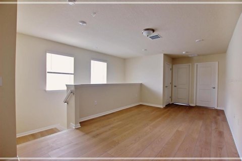 Townhouse in Clermont, Florida 5 bedrooms, 211.91 sq.m. № 1780619 - photo 23