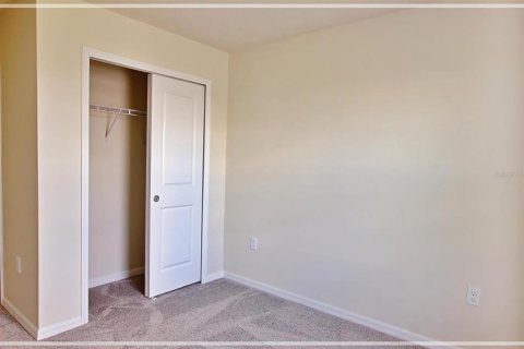 Townhouse in Clermont, Florida 5 bedrooms, 211.91 sq.m. № 1780619 - photo 28