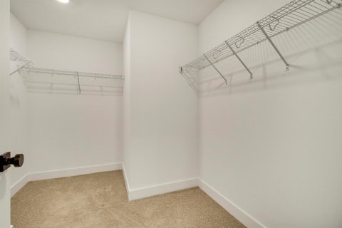 Townhouse in Stuart, Florida 3 bedrooms, 183.39 sq.m. № 2392654 - photo 22