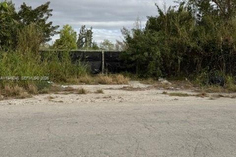 Immobilier commercial à Miami, Floride № 2005111