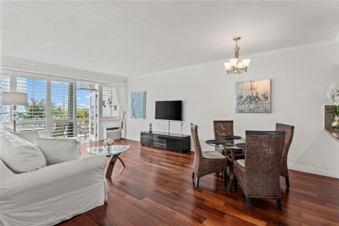 Condominio en venta en Fort Lauderdale, Florida, 1 dormitorio, 74.79 m2 № 2184444 - foto 18
