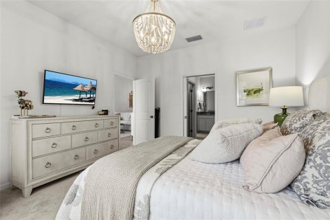 Condo in Sarasota, Florida, 2 bedrooms  № 2103364 - photo 22