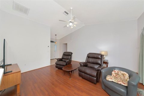 Villa ou maison à vendre à Sarasota, Floride: 4 chambres, 163.04 m2 № 2219787 - photo 9