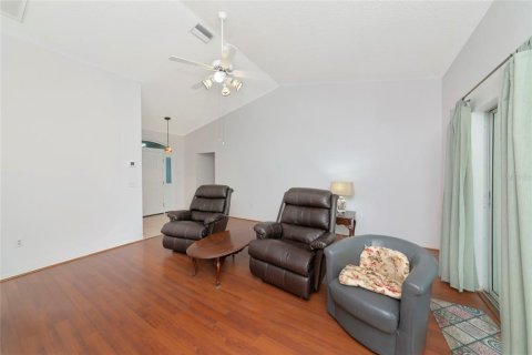 Villa ou maison à vendre à Sarasota, Floride: 4 chambres, 163.04 m2 № 2219787 - photo 6