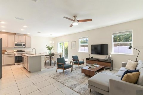 Villa ou maison à louer à Winter Haven, Floride: 3 chambres, 132.39 m2 № 2418594 - photo 6