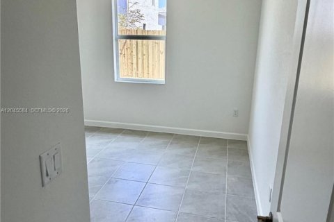 Appartement à louer à Homestead, Floride: 1 chambre № 2242367 - photo 5