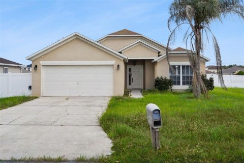 Villa ou maison à Kissimmee, Floride 3 chambres, 172.43 m2 № 2318427