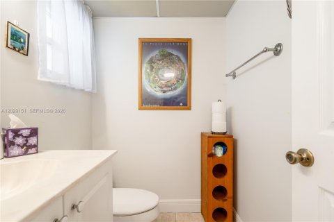 Купить кондоминиум в Санрайз, Флорида 8 комнат, 69.68м2, № 2085574 - фото 23