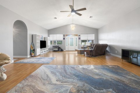 Casa en venta en Okeechobee, Florida, 3 dormitorios, 305.93 m2 № 2417219 - foto 2