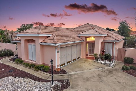 Villa ou maison à vendre à The Villages, Floride: 2 chambres, 198.63 m2 № 2306203 - photo 2
