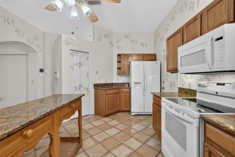 Villa ou maison à vendre à The Villages, Floride: 2 chambres, 198.63 m2 № 2306203 - photo 8