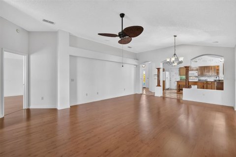 Villa ou maison à vendre à The Villages, Floride: 2 chambres, 198.63 m2 № 2306203 - photo 12