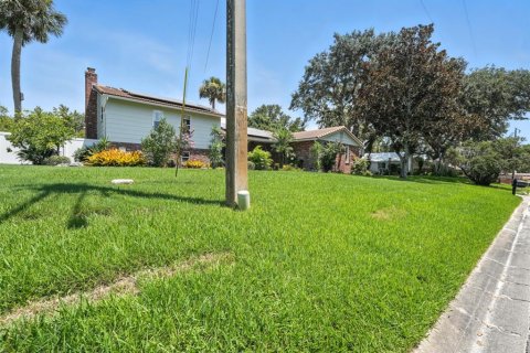 House in Ormond Beach, Florida 5 bedrooms, 287.44 sq.m. № 1853588 - photo 16
