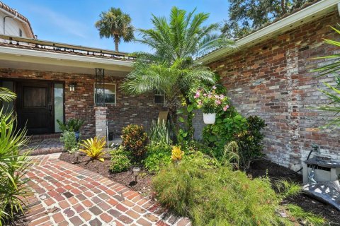 House in Ormond Beach, Florida 5 bedrooms, 287.44 sq.m. № 1853588 - photo 18