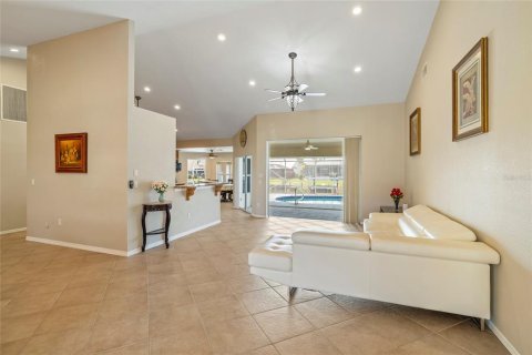 Casa en venta en Punta Gorda, Florida, 4 dormitorios, 248.14 m2 № 1612626 - foto 12