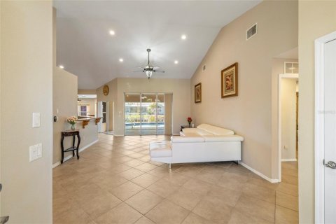 Casa en venta en Punta Gorda, Florida, 4 dormitorios, 248.14 m2 № 1612626 - foto 10