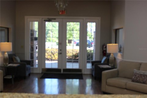 Immobilier commercial à louer à Palm Harbor, Floride: 1161.28 m2 № 1850077 - photo 4