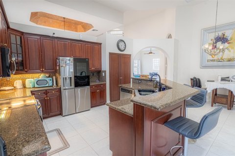 Villa ou maison à vendre à Coral Springs, Floride: 5 chambres, 282.24 m2 № 1921769 - photo 20