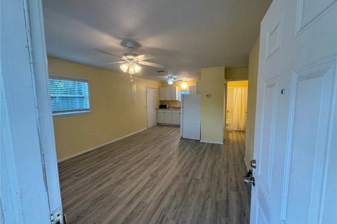 Casa en venta en Summerfield, Florida, 2 dormitorios, 62.43 m2 № 1900958 - foto 3
