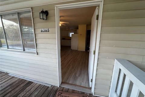 Casa en venta en Summerfield, Florida, 2 dormitorios, 62.43 m2 № 1900958 - foto 2