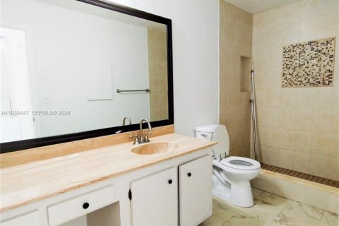 Townhouse in Sunrise, Florida 3 bedrooms, 150.22 sq.m. № 1997437 - photo 6