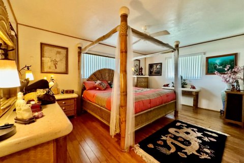 House in Hollywood, Florida 3 bedrooms, 167.32 sq.m. № 2083235 - photo 8